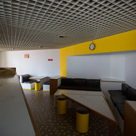 Hostel Hi - De Juventude *