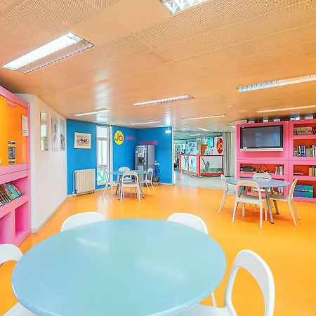 Hostel Hi - De Juventude *