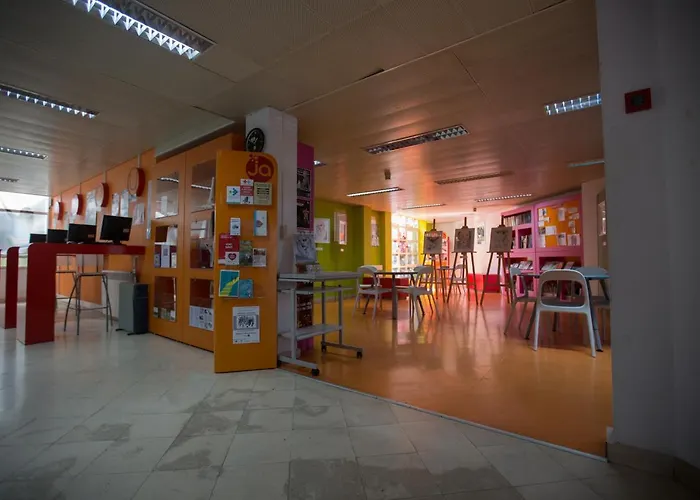 Hi - De Juventude אכסניה *